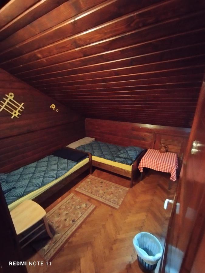 Planinski Dom Vrhe Hotel Trbovlje ภายนอก รูปภาพ